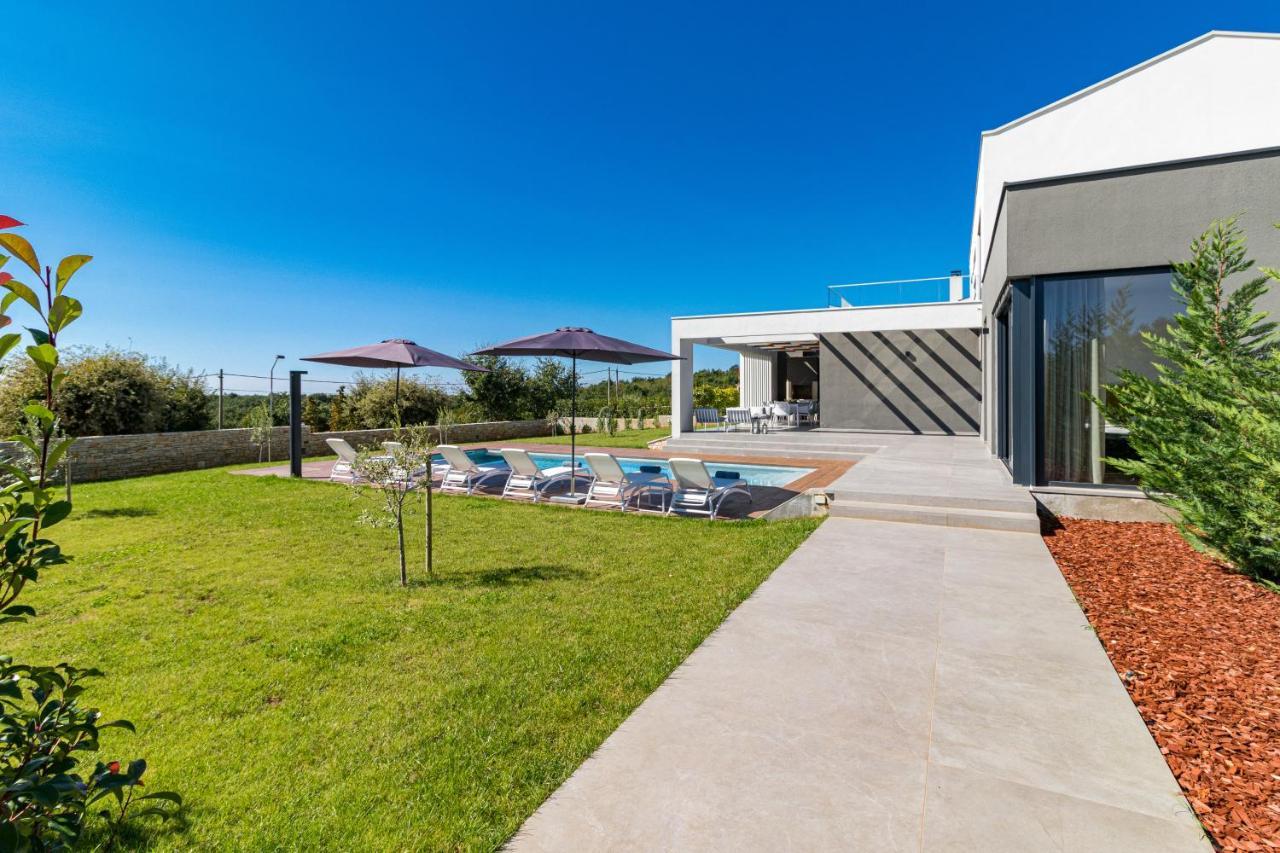 Sabina Villa